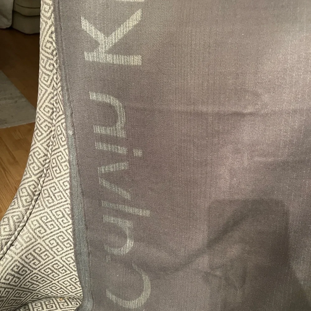 New w/Tags. CALVIN KLEIN 74